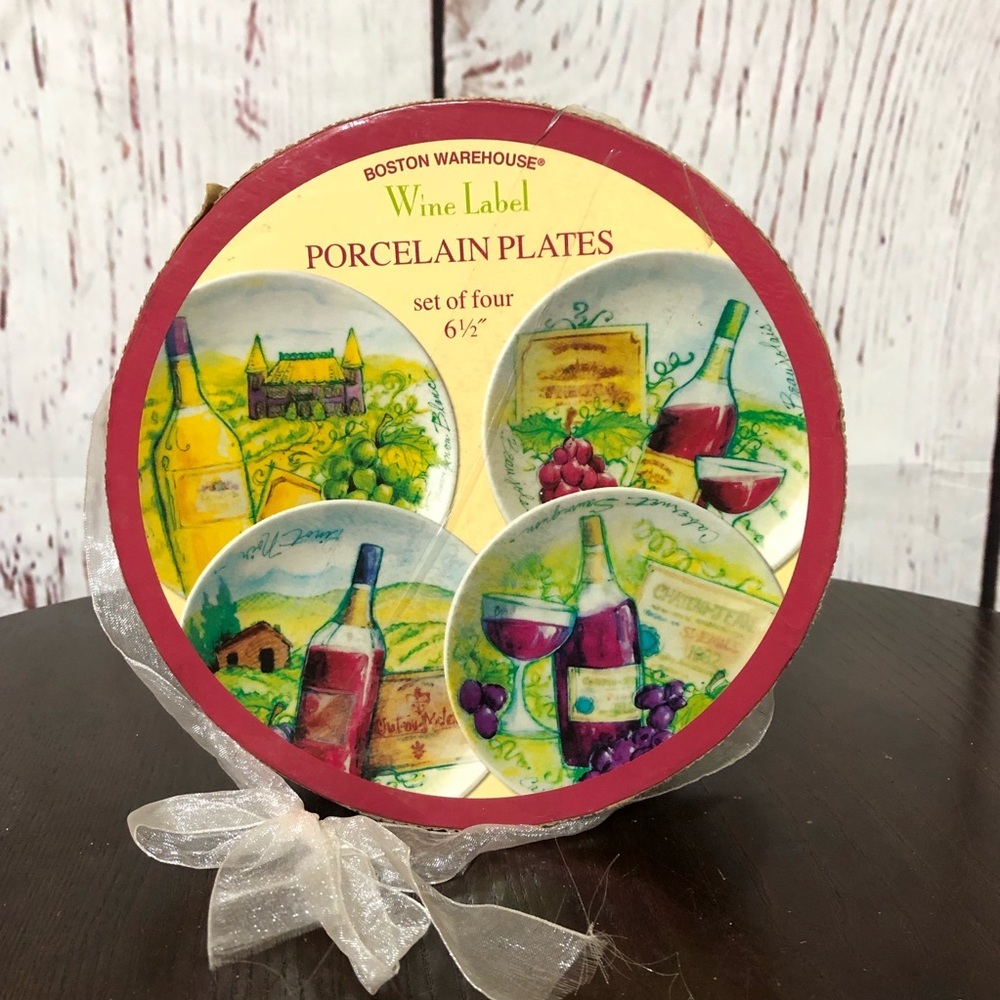 Boston Warehouse Wine Label Plates Set of four 6.5” Vintage 2003 collectible